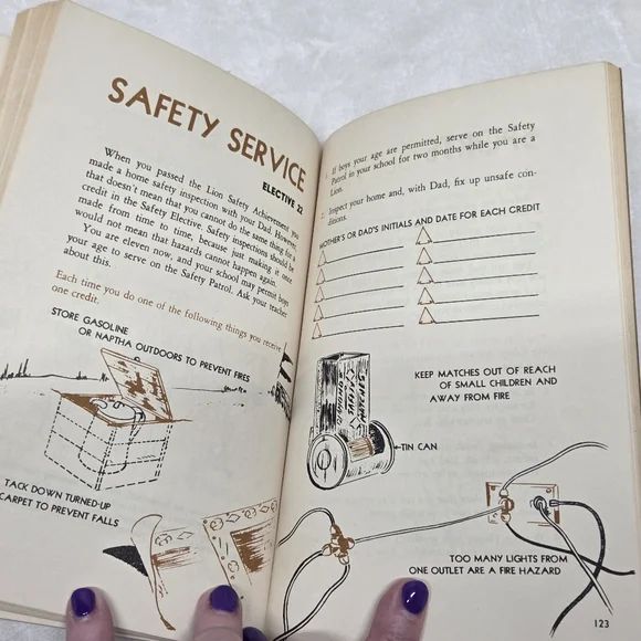 Vintage 1948 Lion Cub Scout Book BSA Handbook Mid-Century Ephemera - Picture 6 of 11